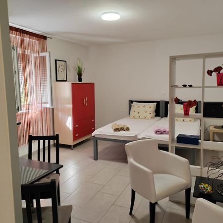 Apartments A-Mol Zadar Exterior photo